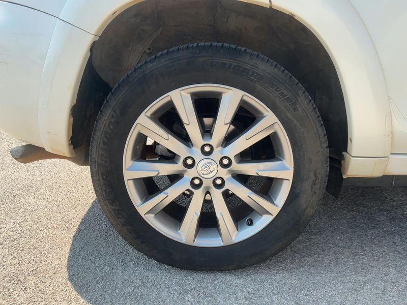 Toyota RAV 4 2.2 D-4D Crossover Exclusive 2012 – снимка 9