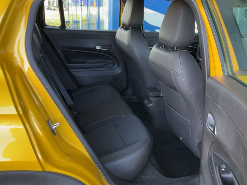 Jeep Avenger 1.2 T-GDI Altitude — zdjęcie 14