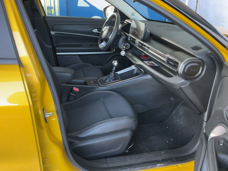 Jeep Avenger 1.2 T-GDI Altitude — zdjęcie 11