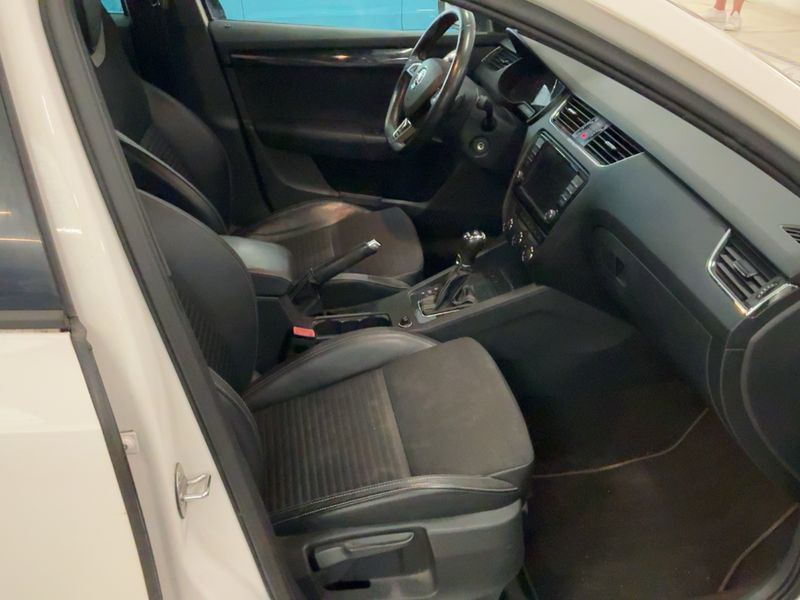 Skoda Octavia 2.0 TDI RS 2014 – снимка 16