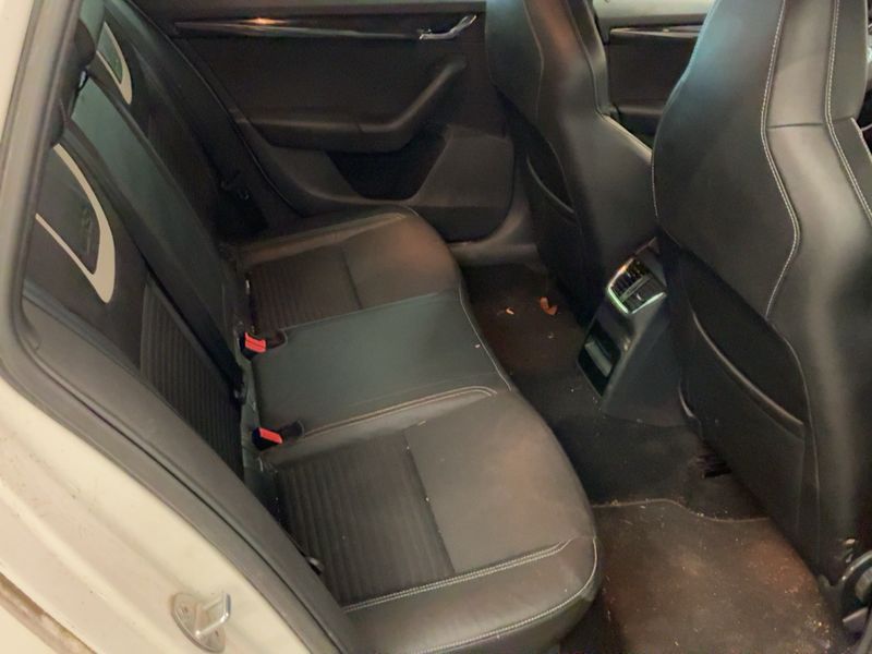 Skoda Octavia 2.0 TDI RS 2014 – снимка 19
