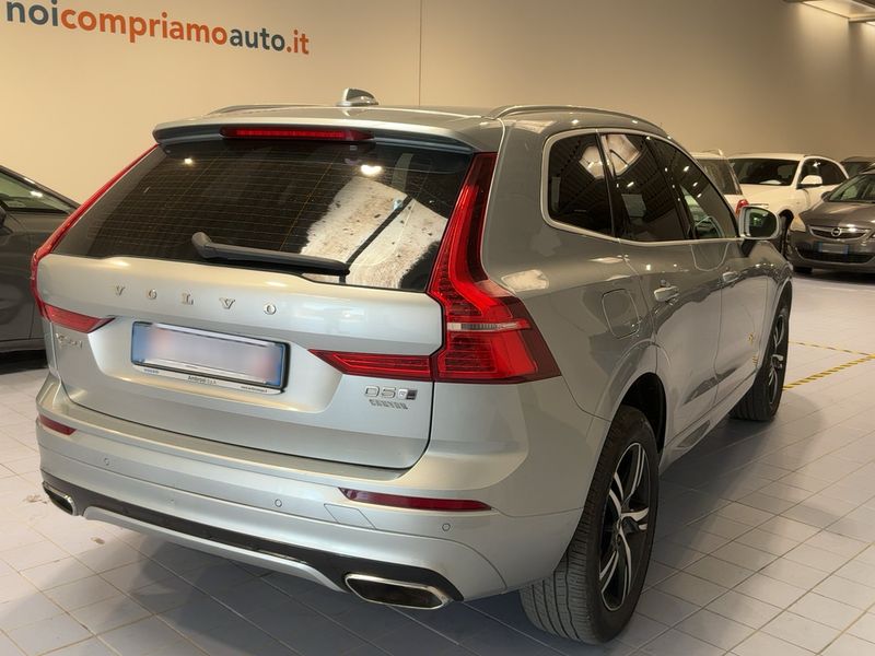 Volvo XC60 2.0 D5 R Design AWD 2018 – снимка 8