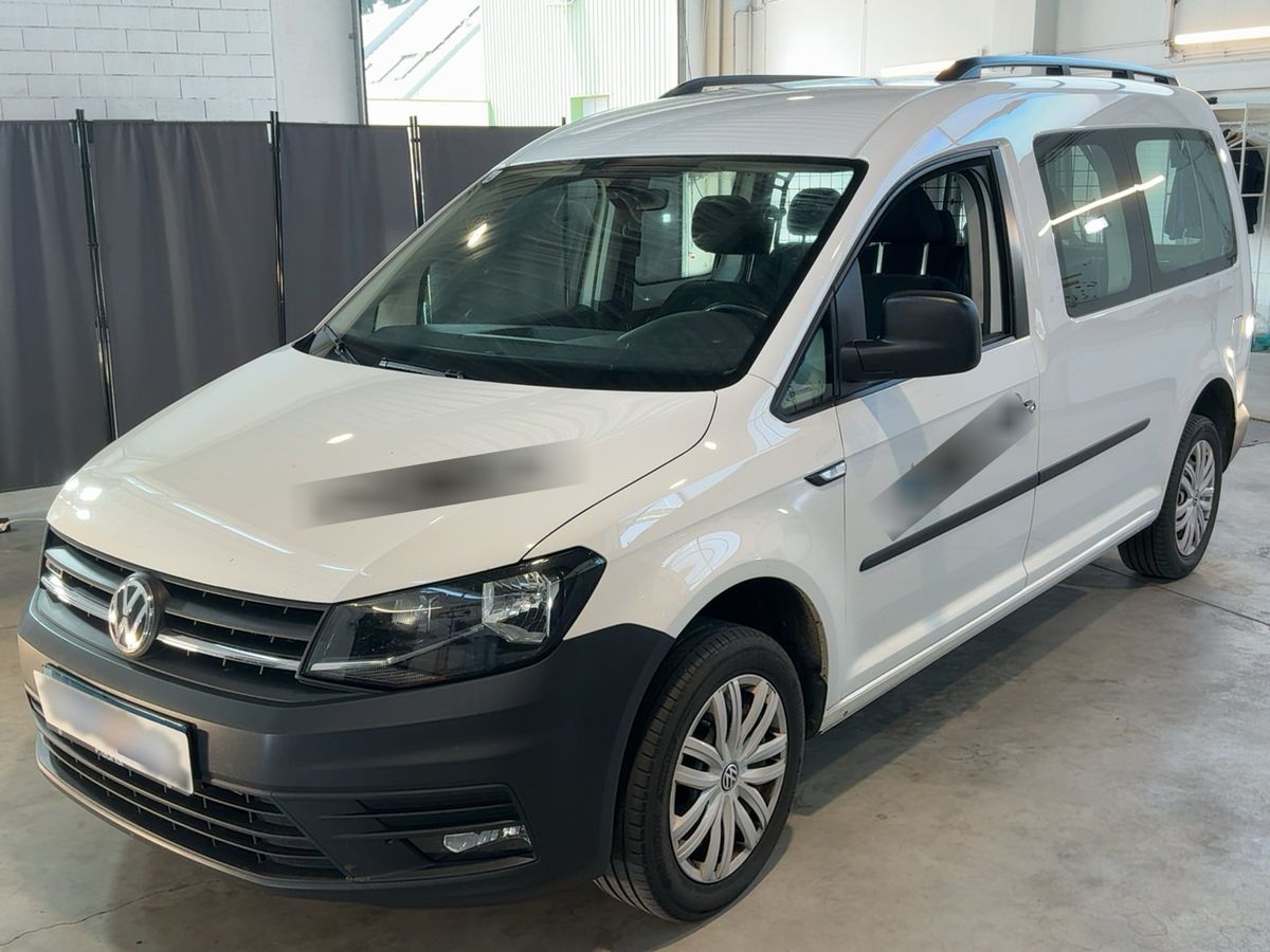 Volkswagen Caddy 2019 — photo 1