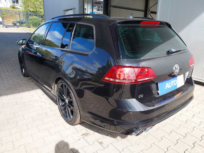 Volkswagen Golf VII 2.0 TSI R 4Motion BlueMotion Tech — zdjęcie 3