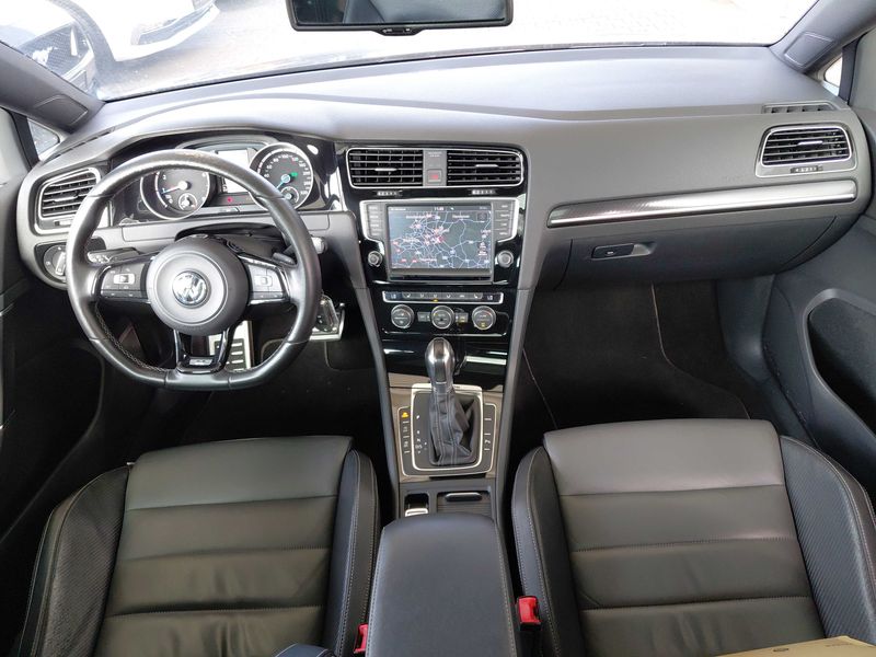 Volkswagen Golf VII 2.0 TSI R 4Motion BlueMotion Tech — zdjęcie 11