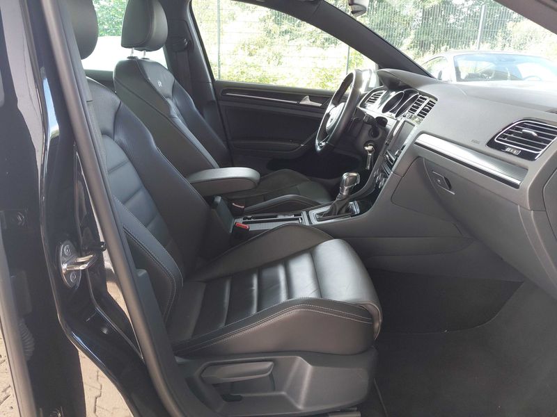Volkswagen Golf VII 2.0 TSI R 4Motion BlueMotion Tech — zdjęcie 10