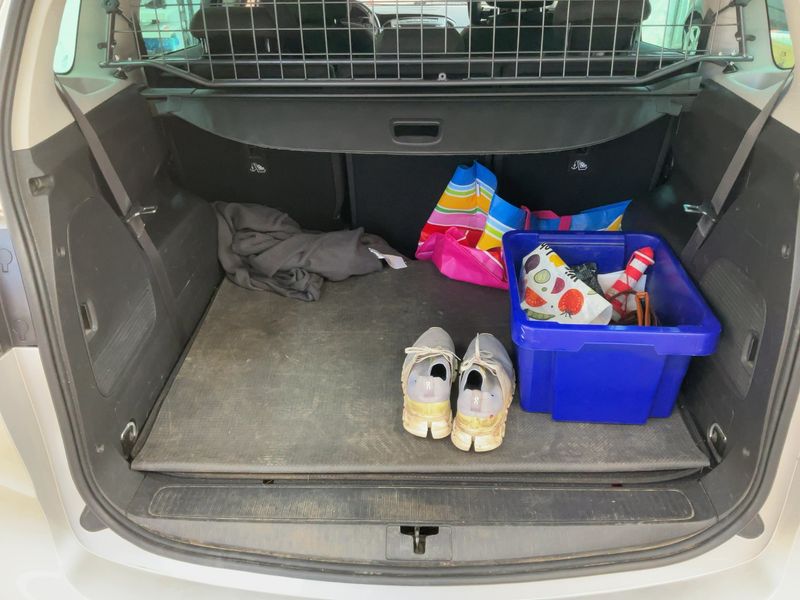 Opel Zafira Tourer 1.4 Turbo Active — zdjęcie 10