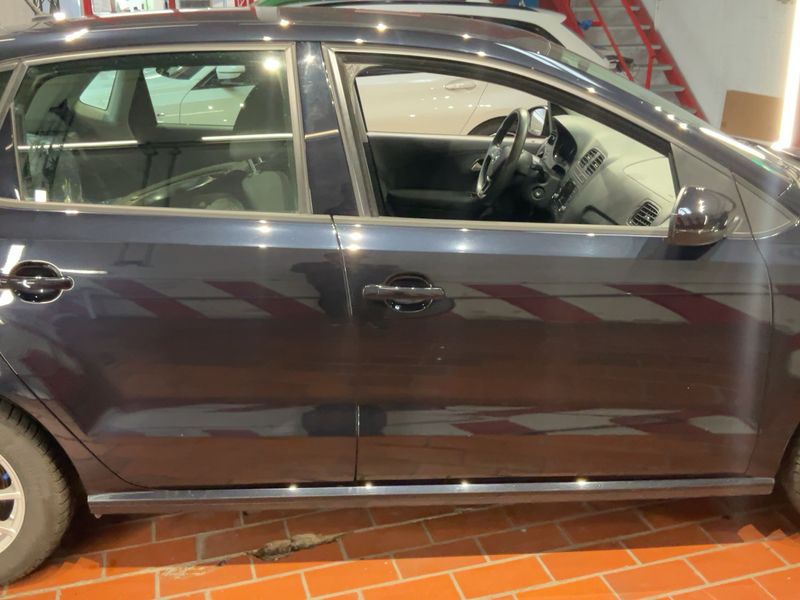 Volkswagen Polo 1.0 Trendline BlueMotion Tech — zdjęcie 7