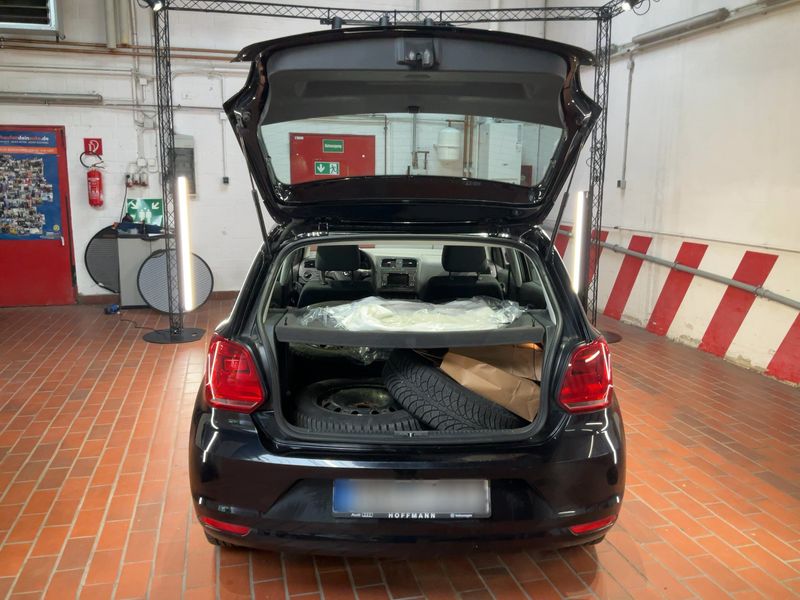 Volkswagen Polo 1.0 Trendline BlueMotion Tech — zdjęcie 10