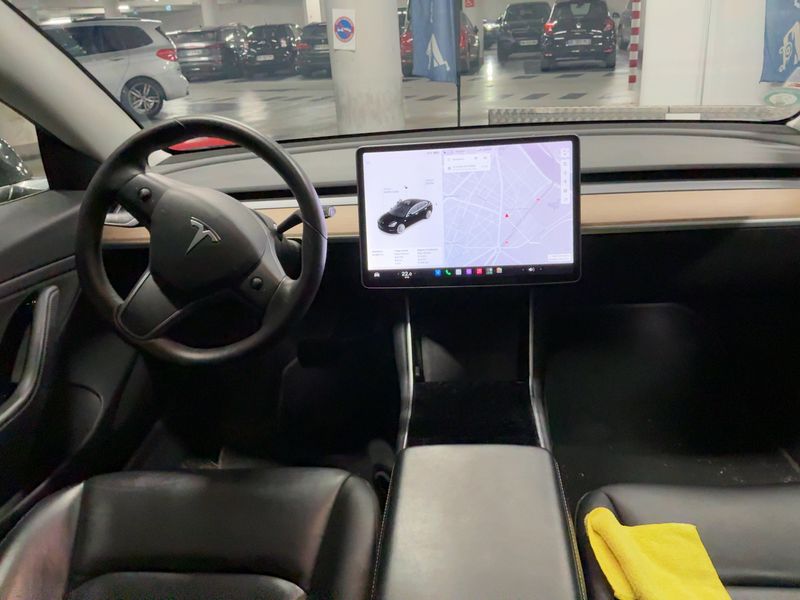 Tesla Model 3 Long Range Dual Long Range Dual AWD — zdjęcie 12