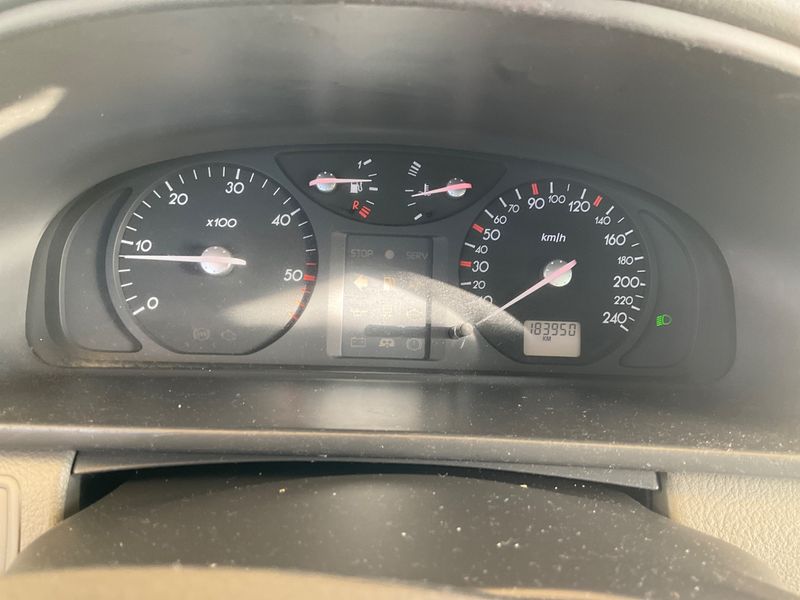 Renault Laguna 1.9 dCi Expression — zdjęcie 4