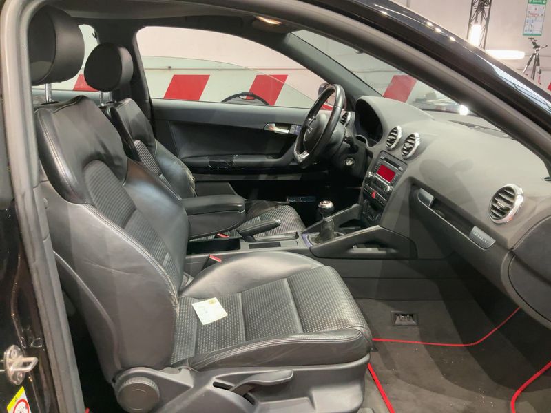 Audi S3 2.0 TFSI quattro — zdjęcie 11