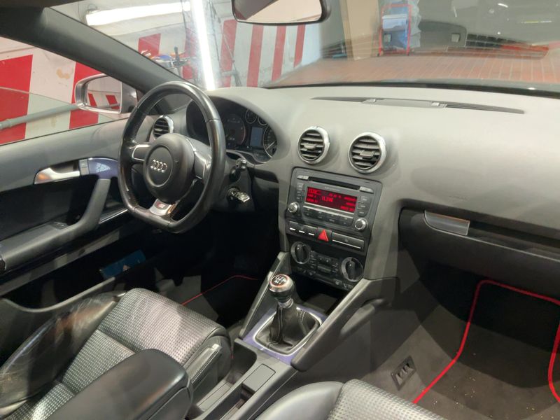 Audi S3 2.0 TFSI quattro — zdjęcie 12