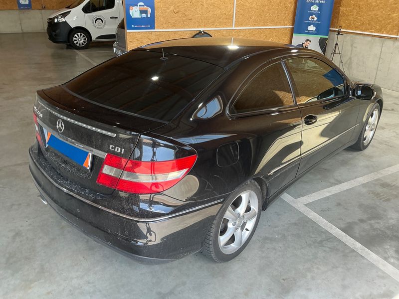 Mercedes-Benz CLC-Klasse CLC 220 CDI — zdjęcie 2