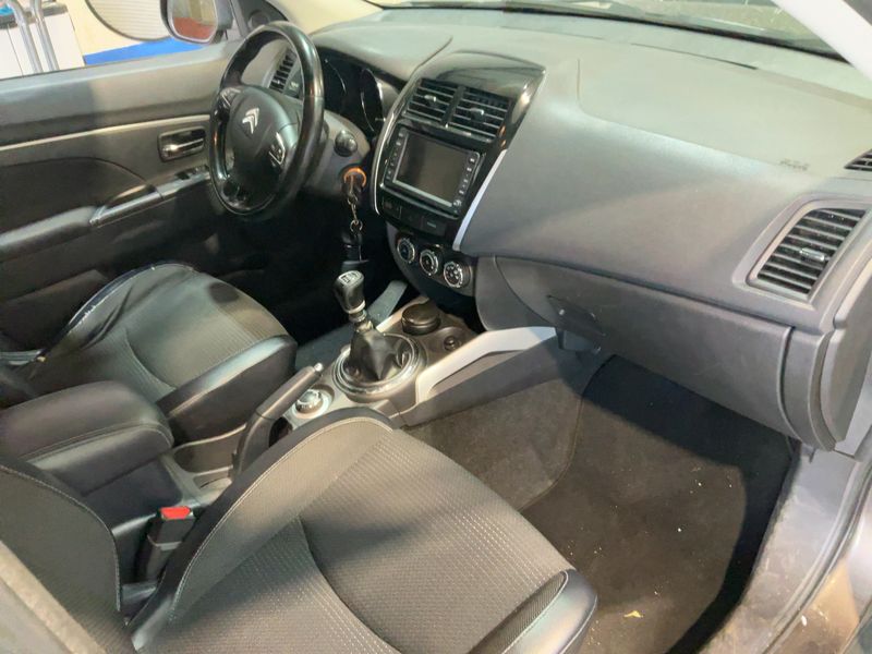 Citroen C4 Aircross 1.8 HDi Tendance 4WD — zdjęcie 11