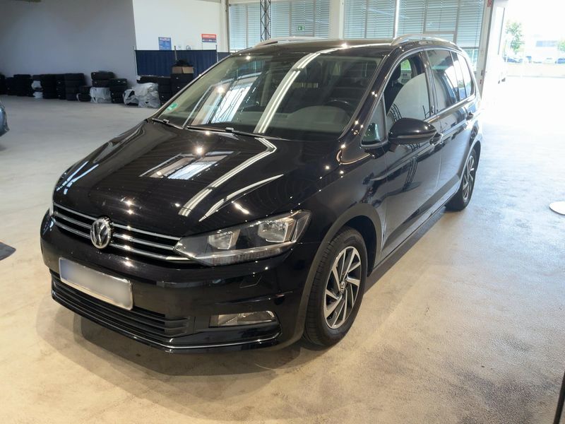 2016 Volkswagen Touran