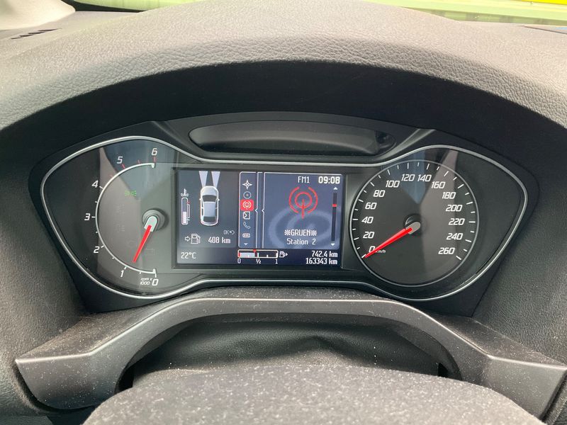 Ford Galaxy 2.0 TDCi Business Plus — zdjęcie 13
