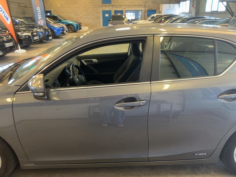 Lexus CT-Serie CT 200h Sensation — zdjęcie 4