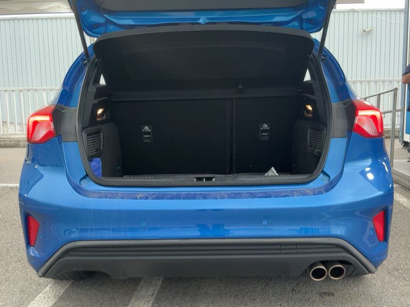 Ford Focus 1.0 EcoBoost ST-Line — zdjęcie 10