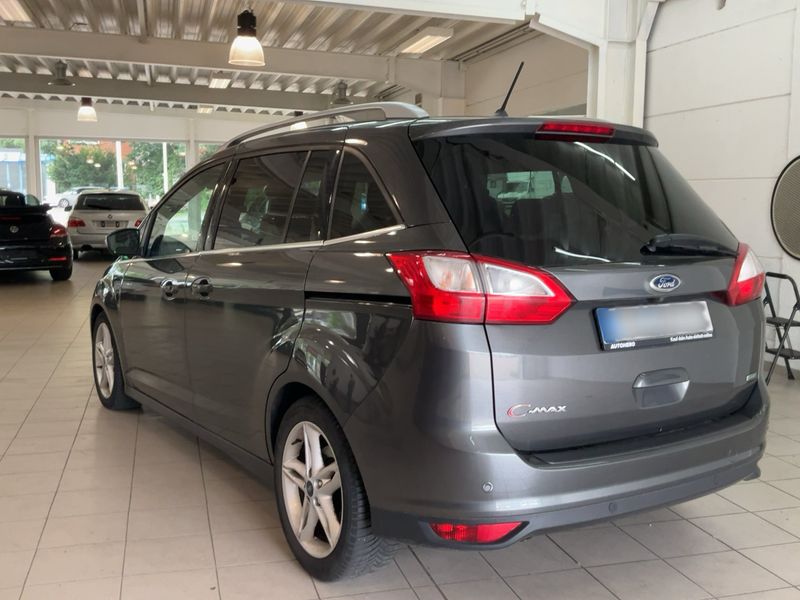 Ford Grand C-Max 1.0 EcoBoost Titanium — zdjęcie 3