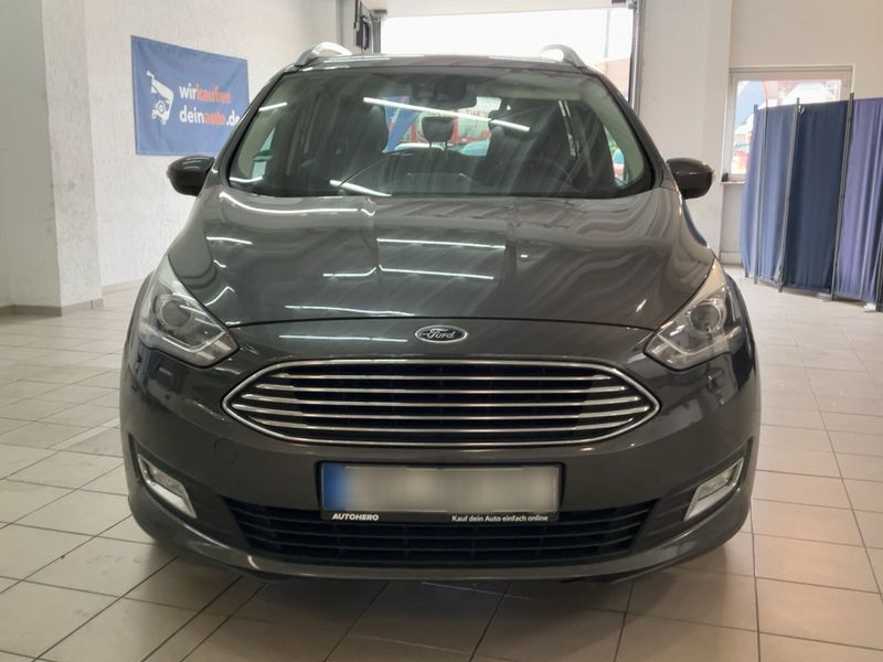 Ford Grand C-Max 1.0 EcoBoost Titanium — zdjęcie 9