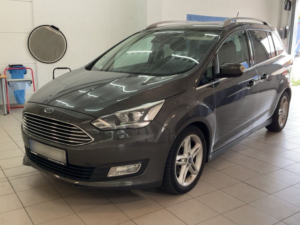 Ford Grand 2019