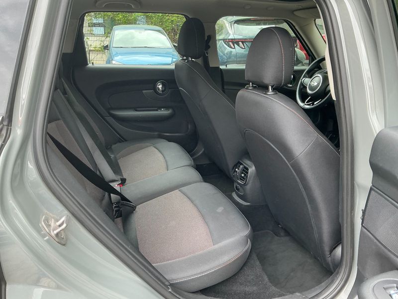 MINI Clubman One — zdjęcie 14