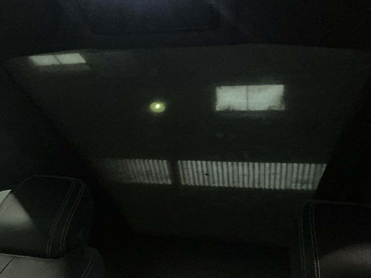 Jaguar XF 2017 — photo 36