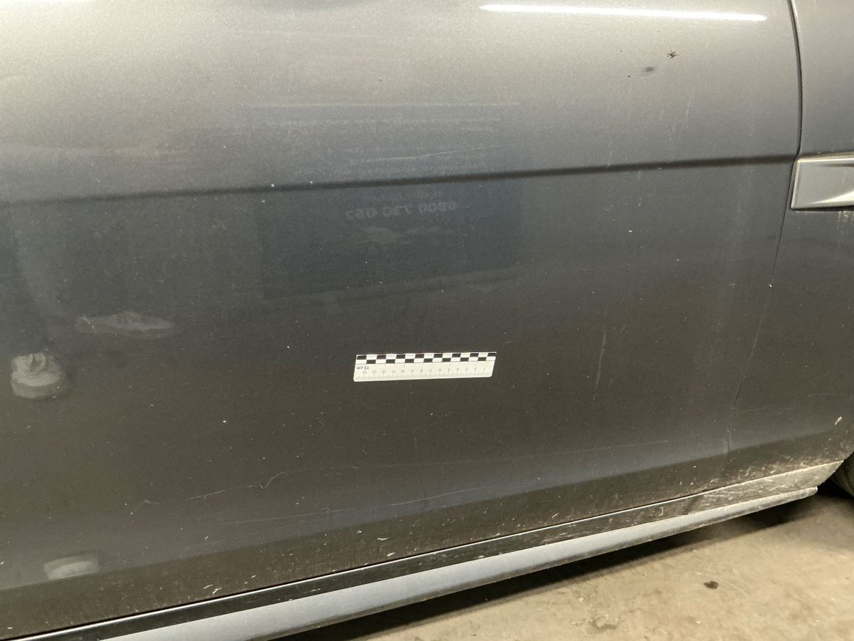 Jaguar XF 2017 — photo 31