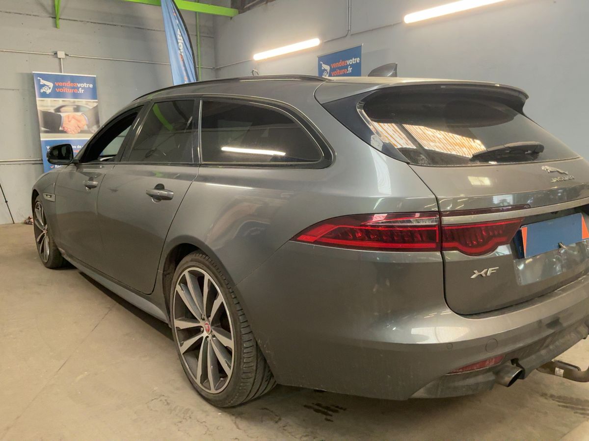 Jaguar XF 2017 — photo 7