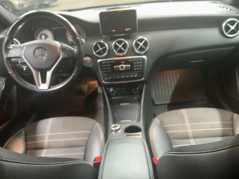Mercedes-Benz A-Klasse A 200 CDI Urban — zdjęcie 12