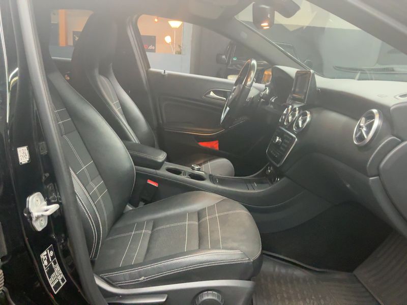 Mercedes-Benz A-Klasse A 200 CDI Urban — zdjęcie 11