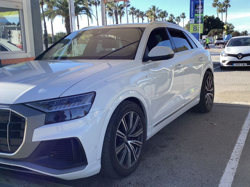 Audi Q8 50 TDI Mild-Hybrid quattro — zdjęcie 2