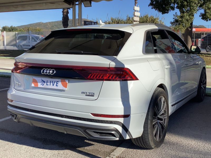Audi Q8 50 TDI Mild-Hybrid quattro — zdjęcie 6