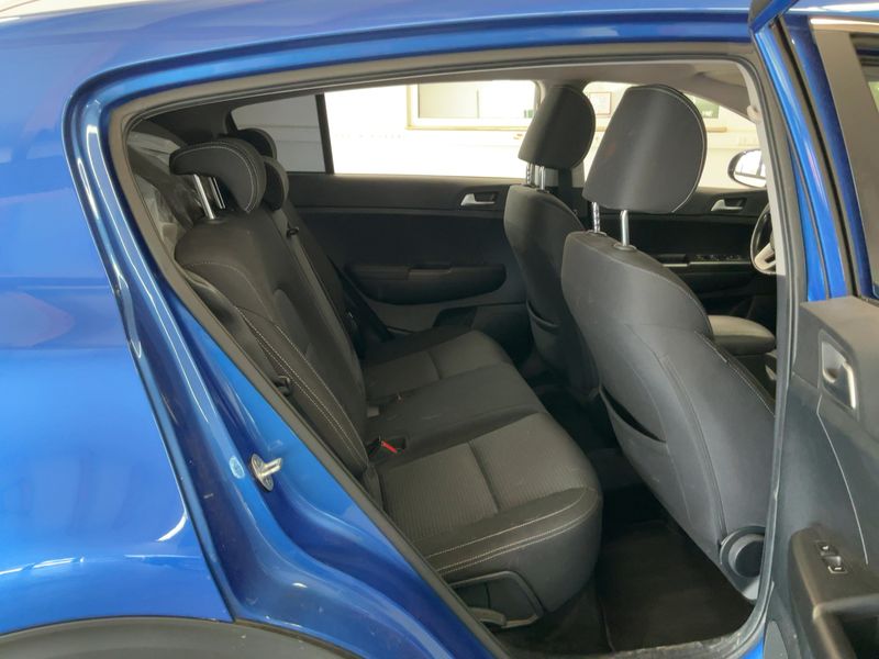 Kia Sportage 1.6 TGDI Vision 4WD — zdjęcie 14