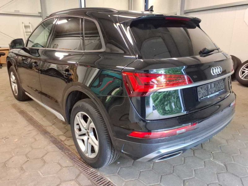 Audi Q5 40 TDI Mild-Hybrid quattro S line — zdjęcie 14