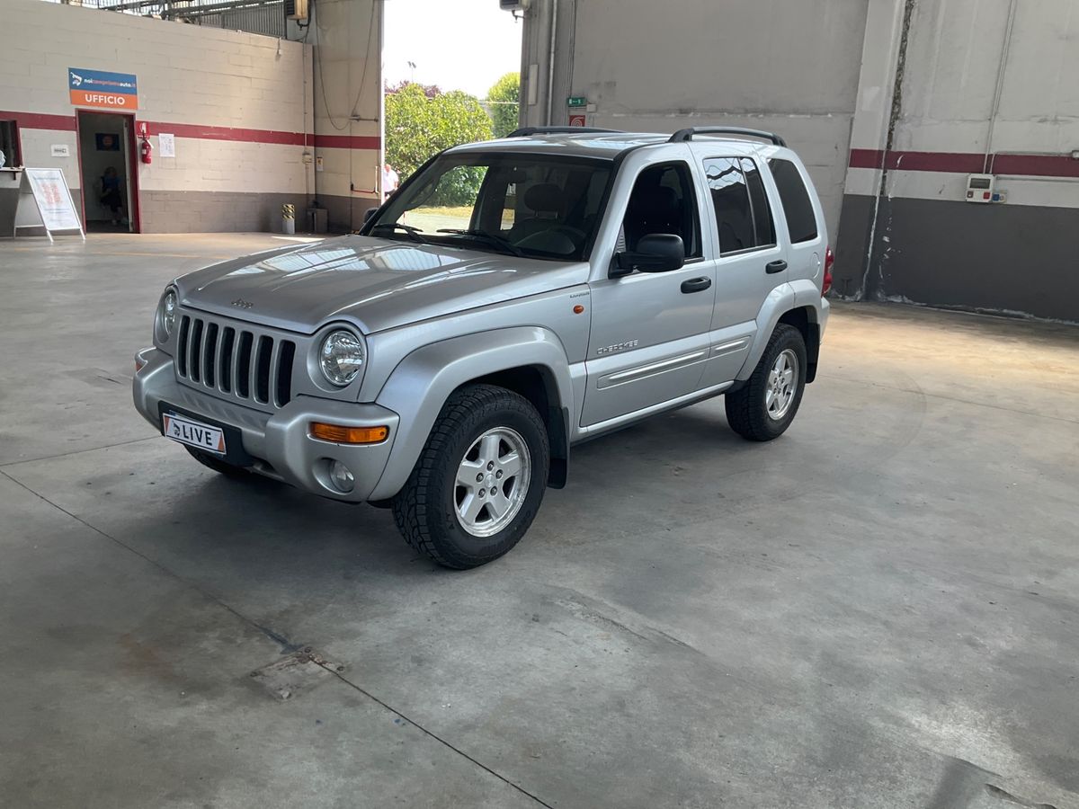 Jeep Cherokee 2004