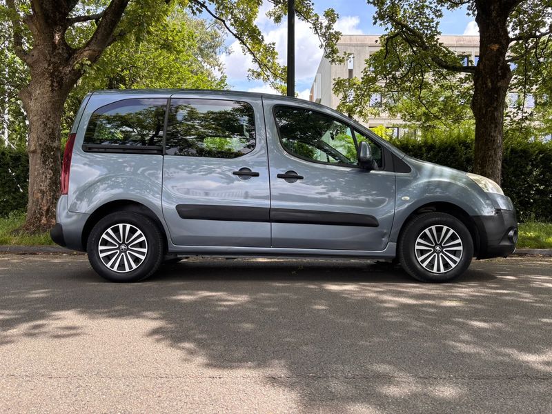 Peugeot Partner 1.6 HDi Active — zdjęcie 18