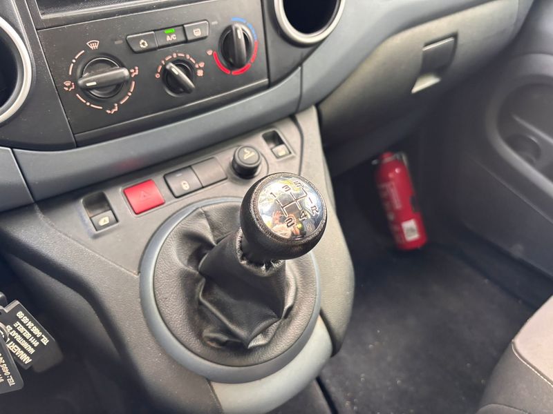 Peugeot Partner 1.6 HDi Active — zdjęcie 23