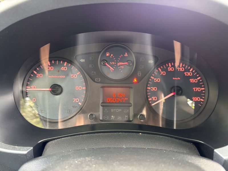Peugeot Partner 1.6 HDi Active — zdjęcie 12