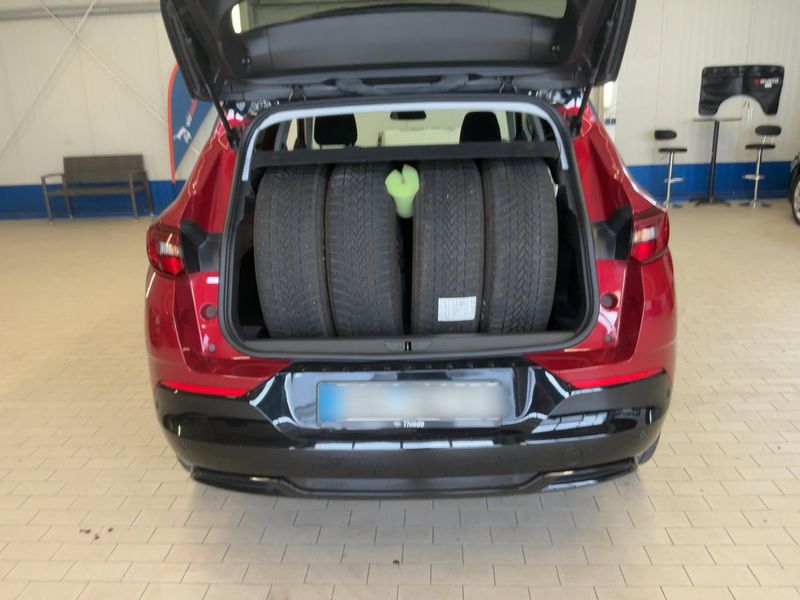 Opel Grandland X 1.5 CDTI GS Line — zdjęcie 10