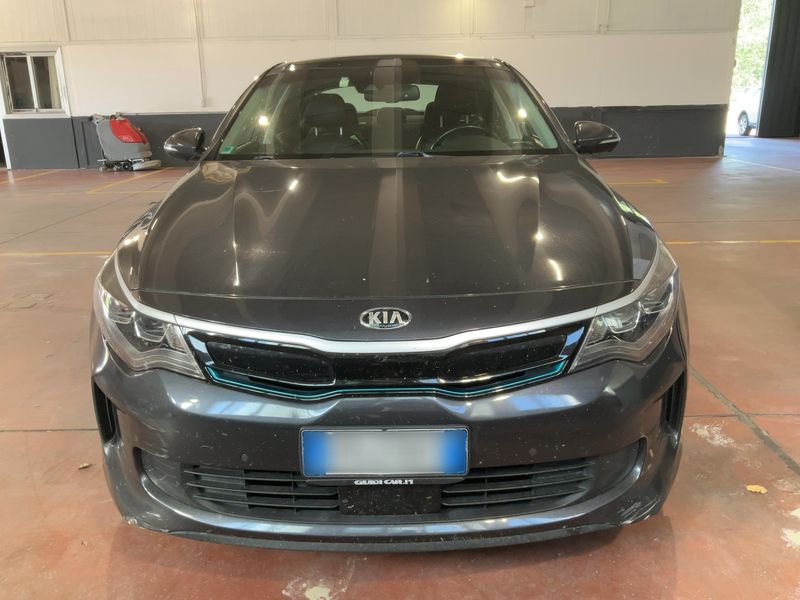 Kia Optima 2.0 Hybrid Base — zdjęcie 9