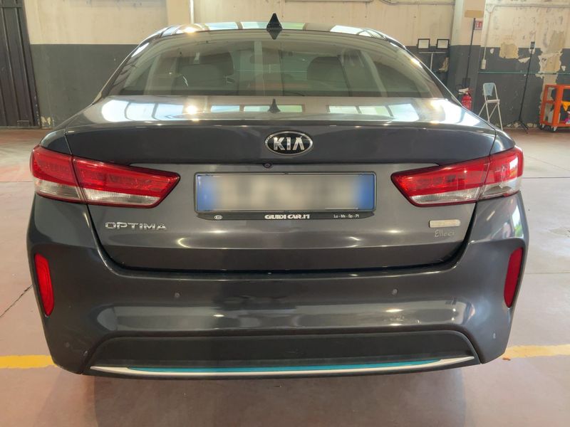 Kia Optima 2.0 Hybrid Base — zdjęcie 5