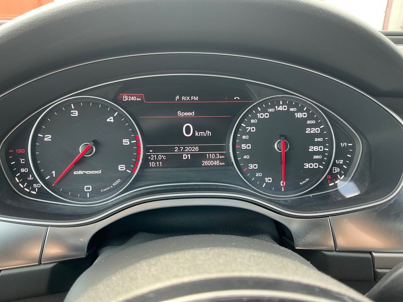 Audi A6 Allroad 3.0 V6 TDI — zdjęcie 13