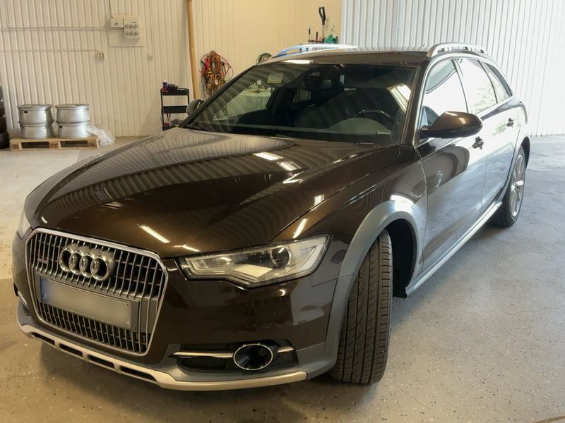 Audi A6 Allroad 3.0 V6 TDI