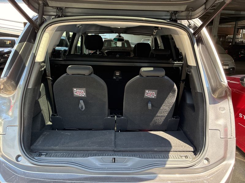 Citroen C4 Grand Picasso 1.2 e-THP Shine 2019 – снимка 9