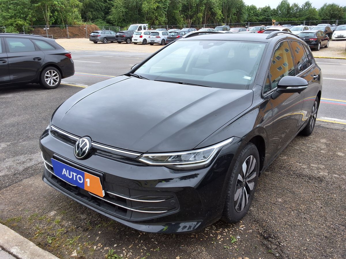 Volkswagen Golf 2024