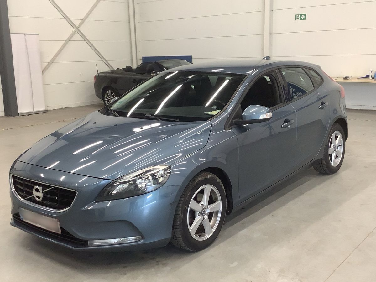 Volvo V40 2013