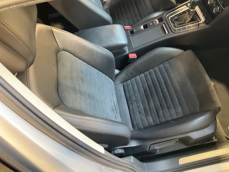 Volkswagen Passat 2.0 TDI Highline 4Motion BlueMotion Tech 2015 – снимка 32