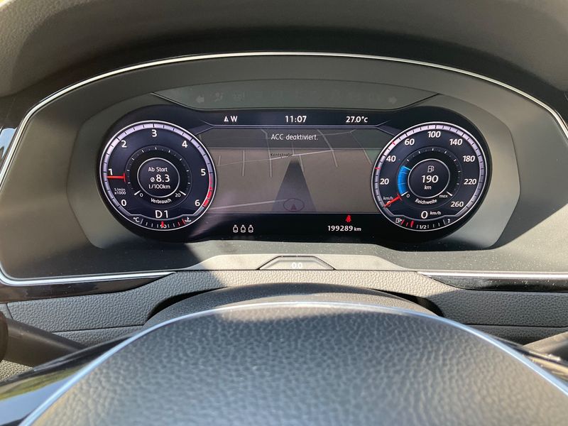 Volkswagen Passat 2.0 TDI Highline 4Motion BlueMotion Tech 2015 – снимка 19